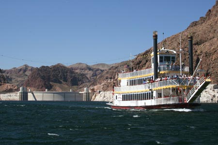 Lake Mead Cruises and Hoover Dam Tours